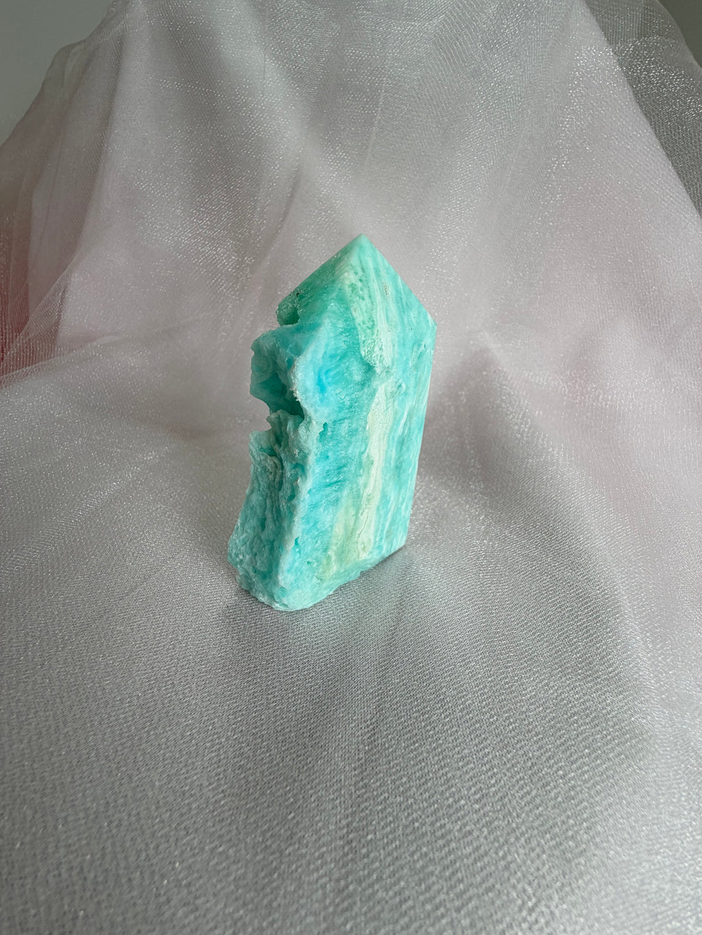 Caribbean Calcite Raw Edge Tower