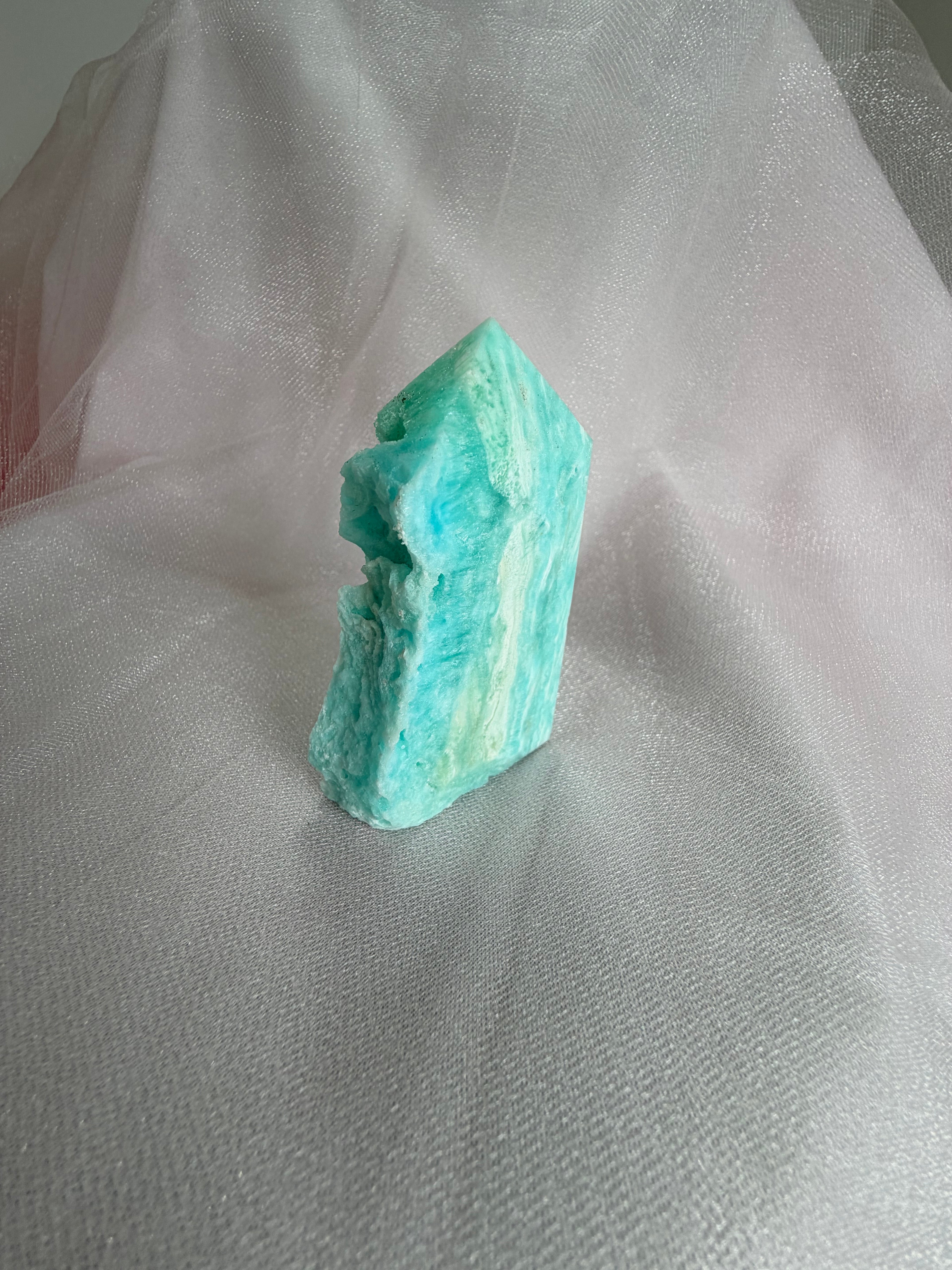 Caribbean Calcite Raw Edge Tower